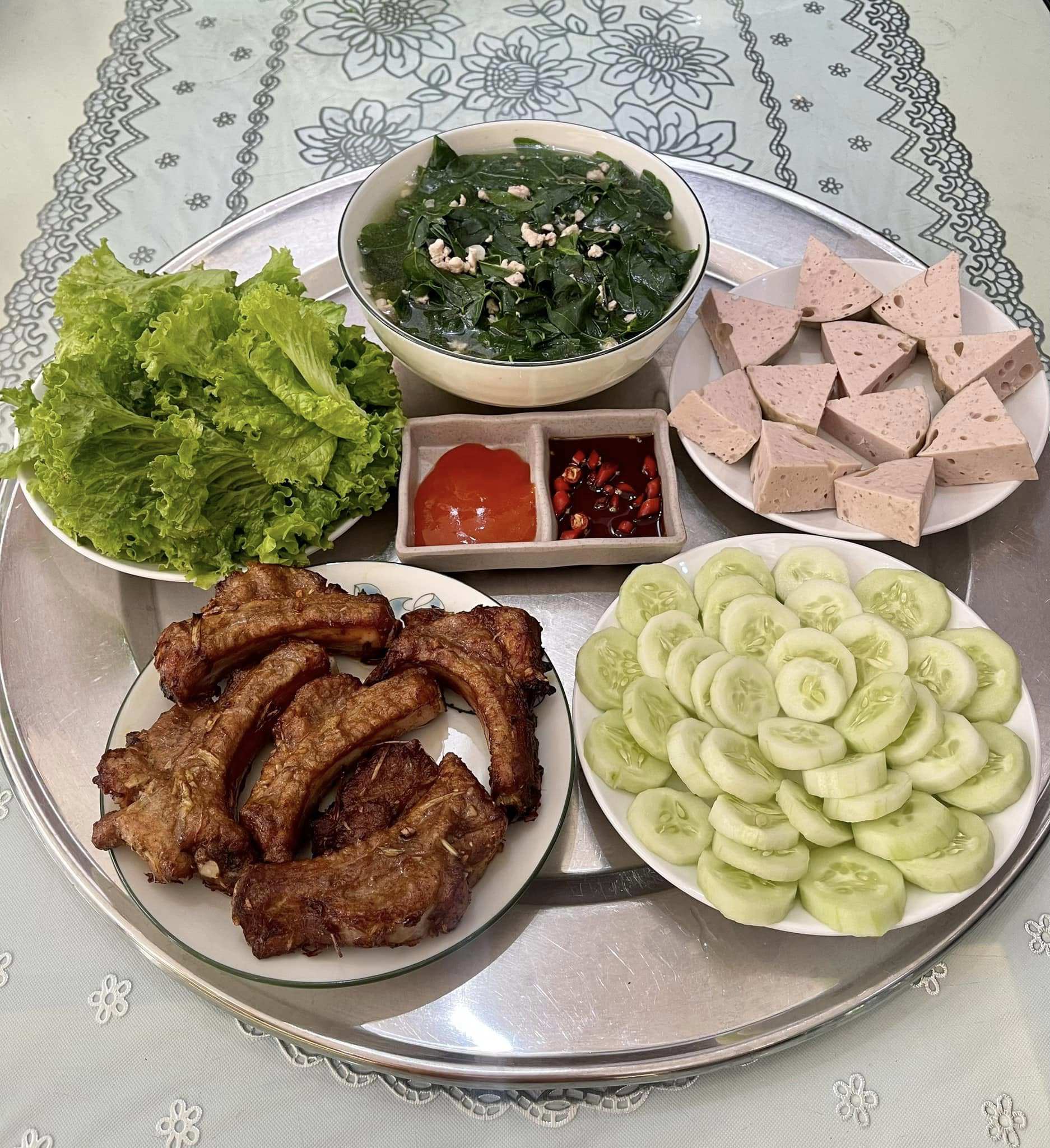 Những mâm cơm giản dị khiến ai nhìn thấy cũng thèm cơm nhà - 11