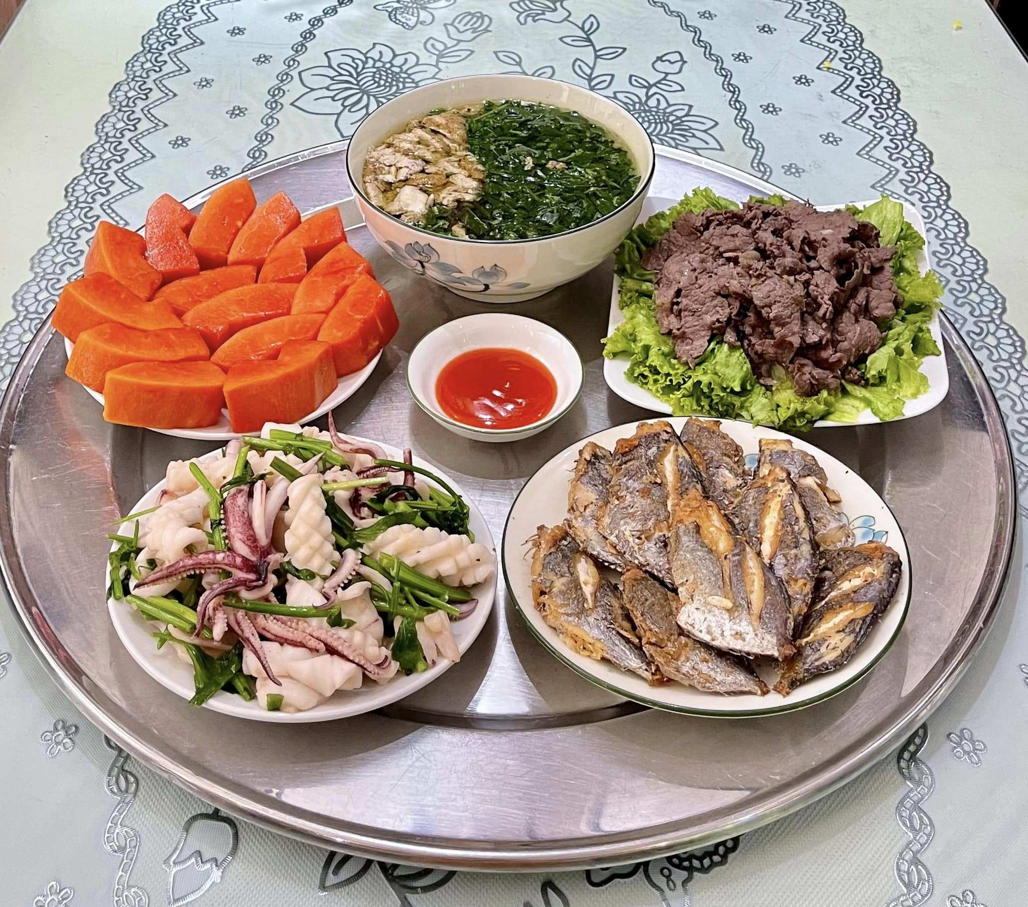 Những mâm cơm giản dị khiến ai nhìn thấy cũng thèm cơm nhà - 14