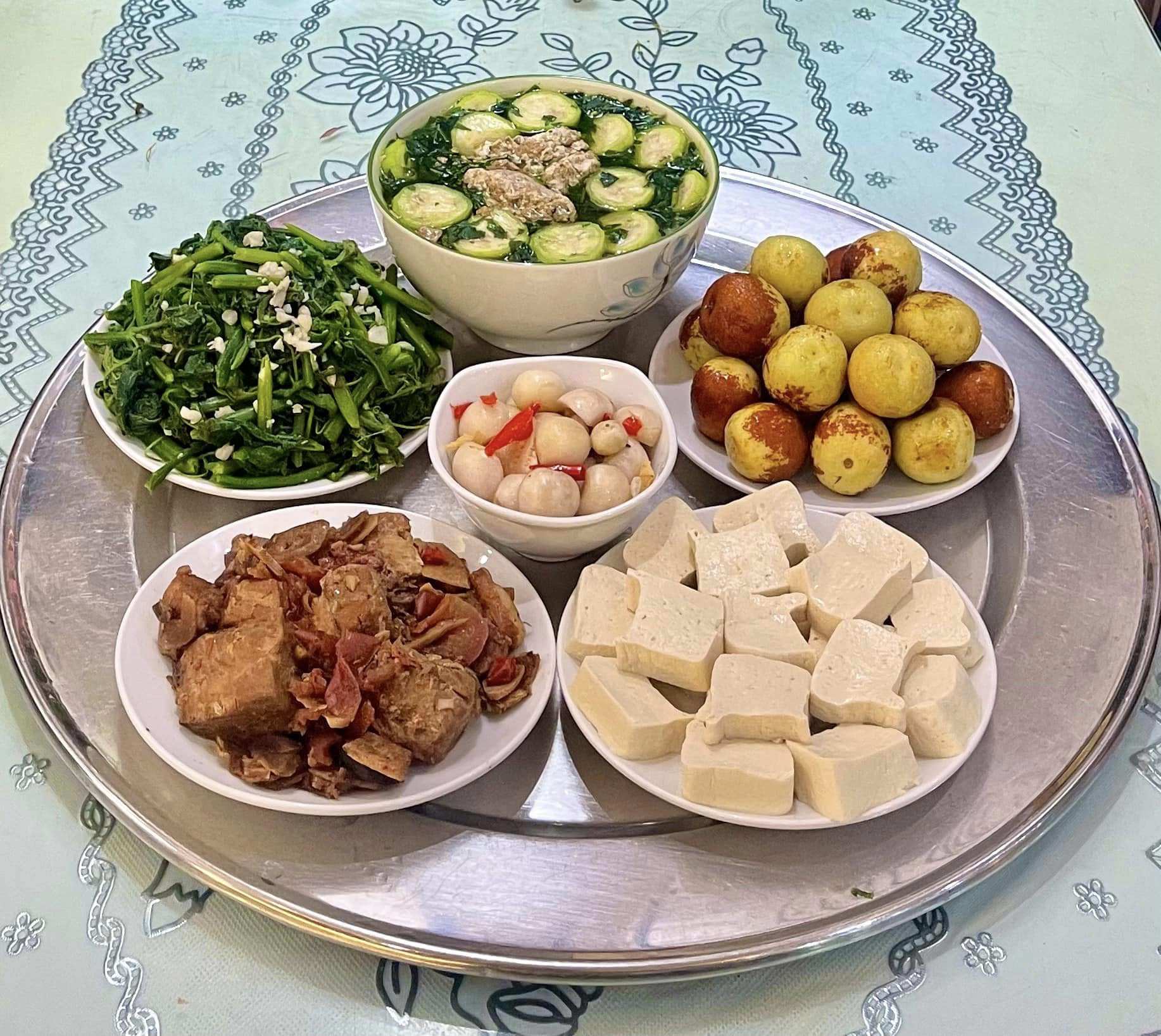 Những mâm cơm giản dị khiến ai nhìn thấy cũng thèm cơm nhà - 2