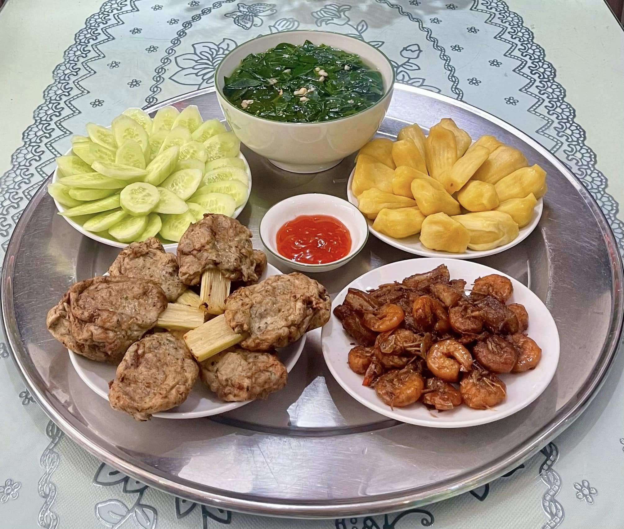 Những mâm cơm giản dị khiến ai nhìn thấy cũng thèm cơm nhà - 3