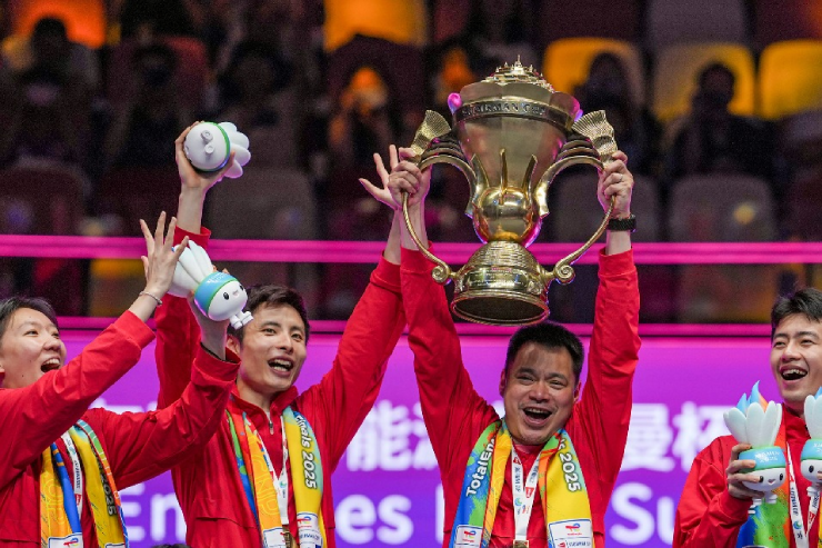 Trung Quốc bá chủ giải cầu lông đồng đội thế giới, bí ấn sau chung kết Sudirman Cup 2025 - 2