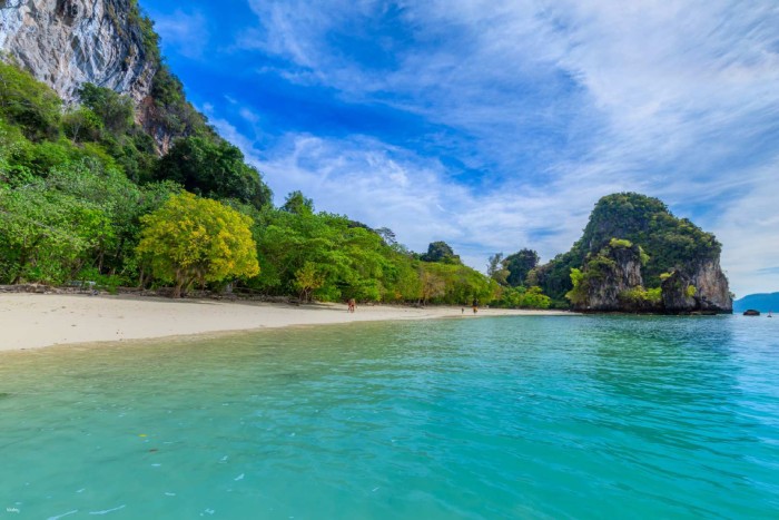 30 bãi biển đẹp nhất thế giới, nơi thiên nhiên khiến bạn sững sờ - 30