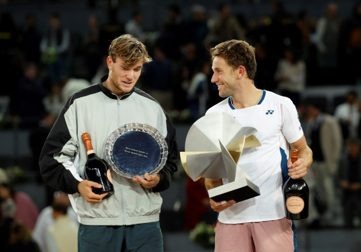 "Murray mới" chiếm vị trí của Djokovic, Ruud trở lại top 10 (Bảng xếp hạng tennis 5/5) - 1