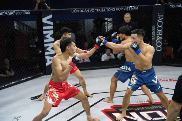 MMA Việt Nam 2 đấu 2 vừa gây ầm ĩ, lại có kèo 3 đánh 3 kịch chiến như phim - 1