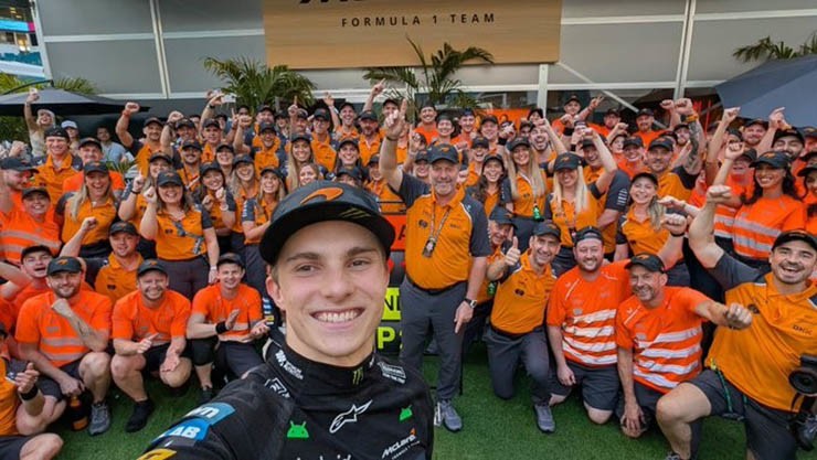 Đua xe F1, Miami GP: Tay đua McLaren lập hat-trick đầu tiên trong thế kỷ 21 - 1