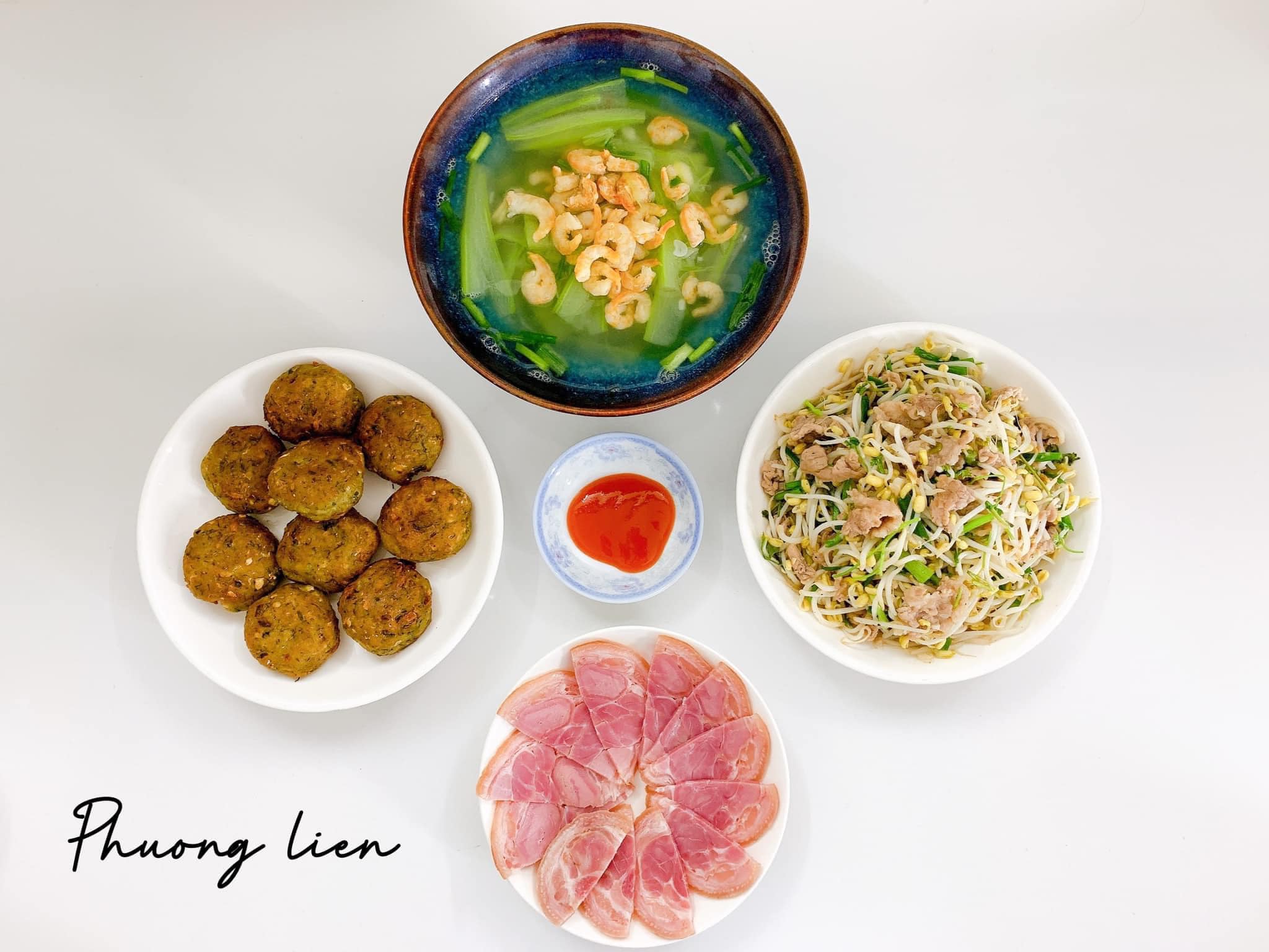 Cô giáo mầm non và đam mê nấu nướng khiến chồng con "nghiện" cơm nhà - 15