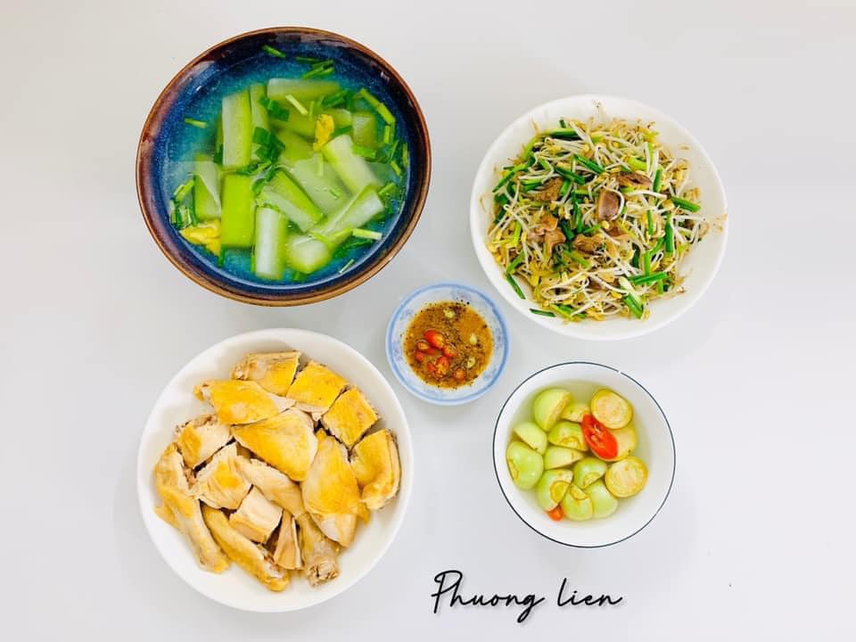 Cô giáo mầm non và đam mê nấu nướng khiến chồng con "nghiện" cơm nhà - 18