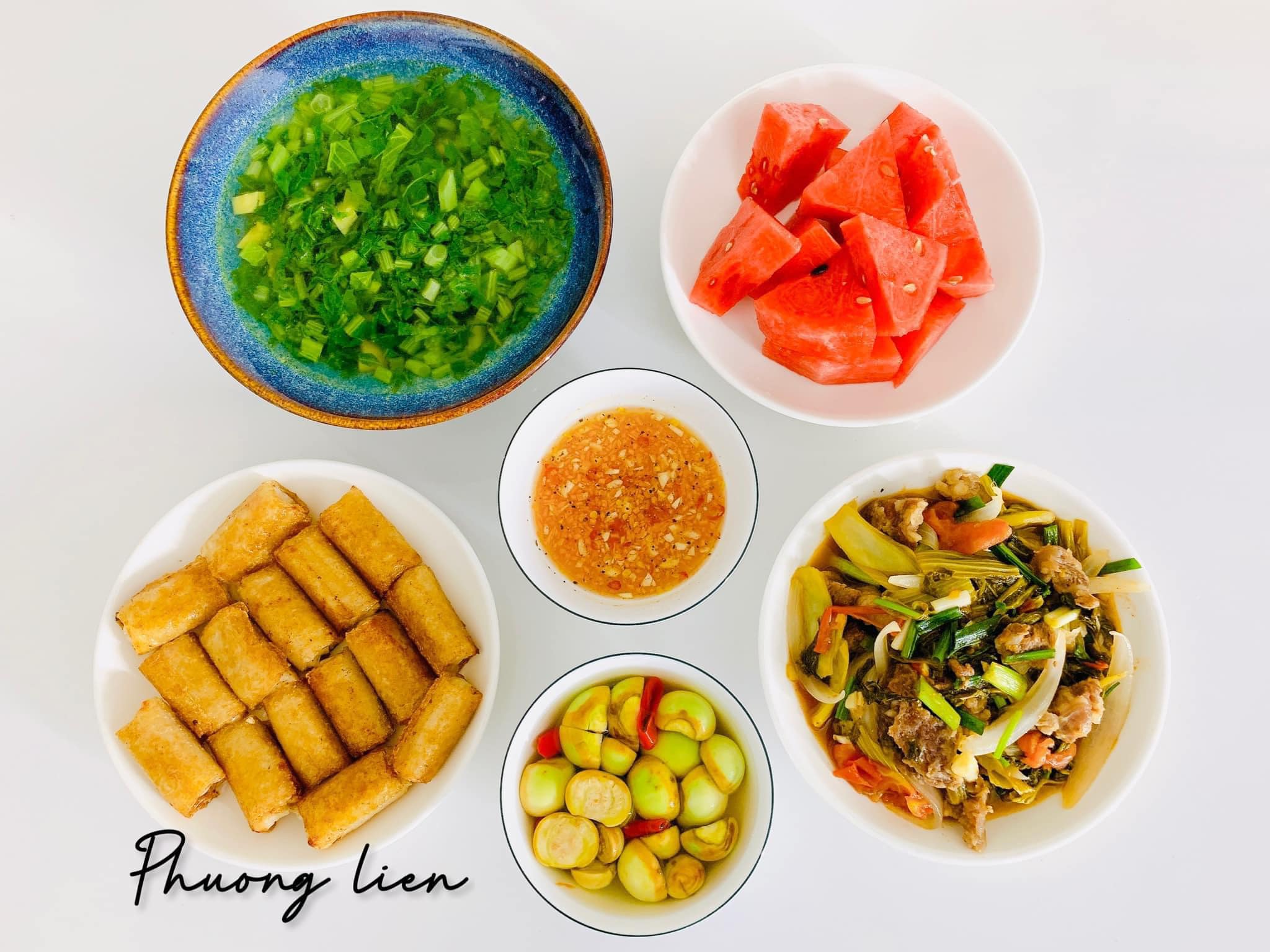 Cô giáo mầm non và đam mê nấu nướng khiến chồng con "nghiện" cơm nhà - 8