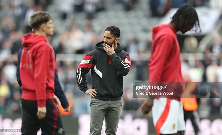 MU lo sợ HLV Amorim "bỏ của chạy lấy người", chung kết Europa League định đoạt - 2