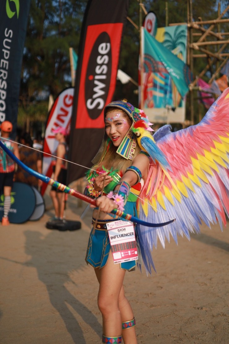 "Hoa mắt" giải bikini marathon Thái Lan: Dàn nữ thổ dân xinh đẹp mặc áo tắm - 3