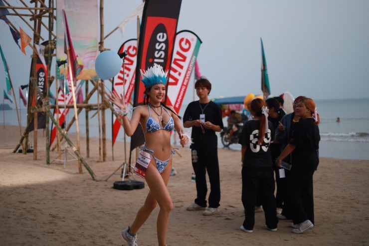 "Hoa mắt" giải bikini marathon Thái Lan: Dàn nữ thổ dân xinh đẹp mặc áo tắm - 5