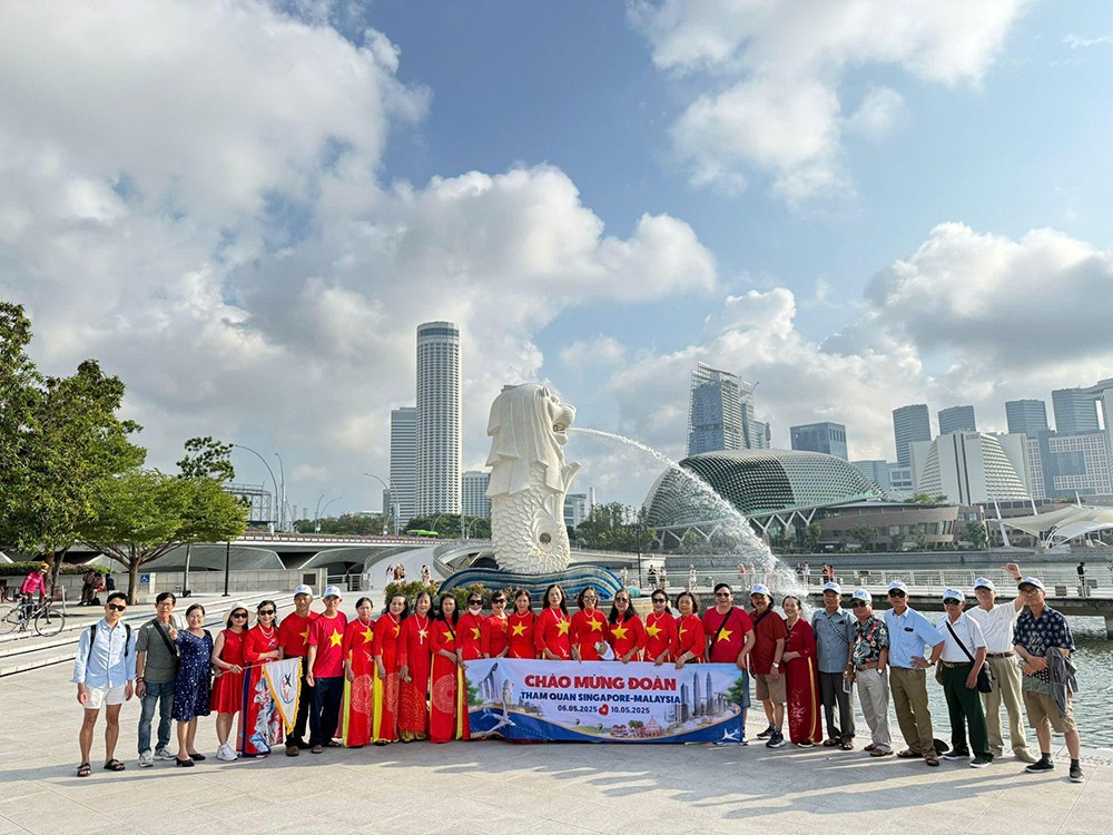 Top 3 tour quốc tế đáng đi trong năm 2025: Có cái tên bạn sẽ không ngờ tới - 2