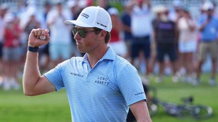 Ben Griffin: Từ nhân viên tài chính đến chiến thắng cá nhân đầu tiên trên PGA Tour - 1