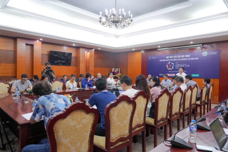 ĐT bóng chuyền nữ Việt Nam mơ 3 lần "làm trùm" giải châu Á AVC Cup, Thanh Thúy bình phục 100% - 3