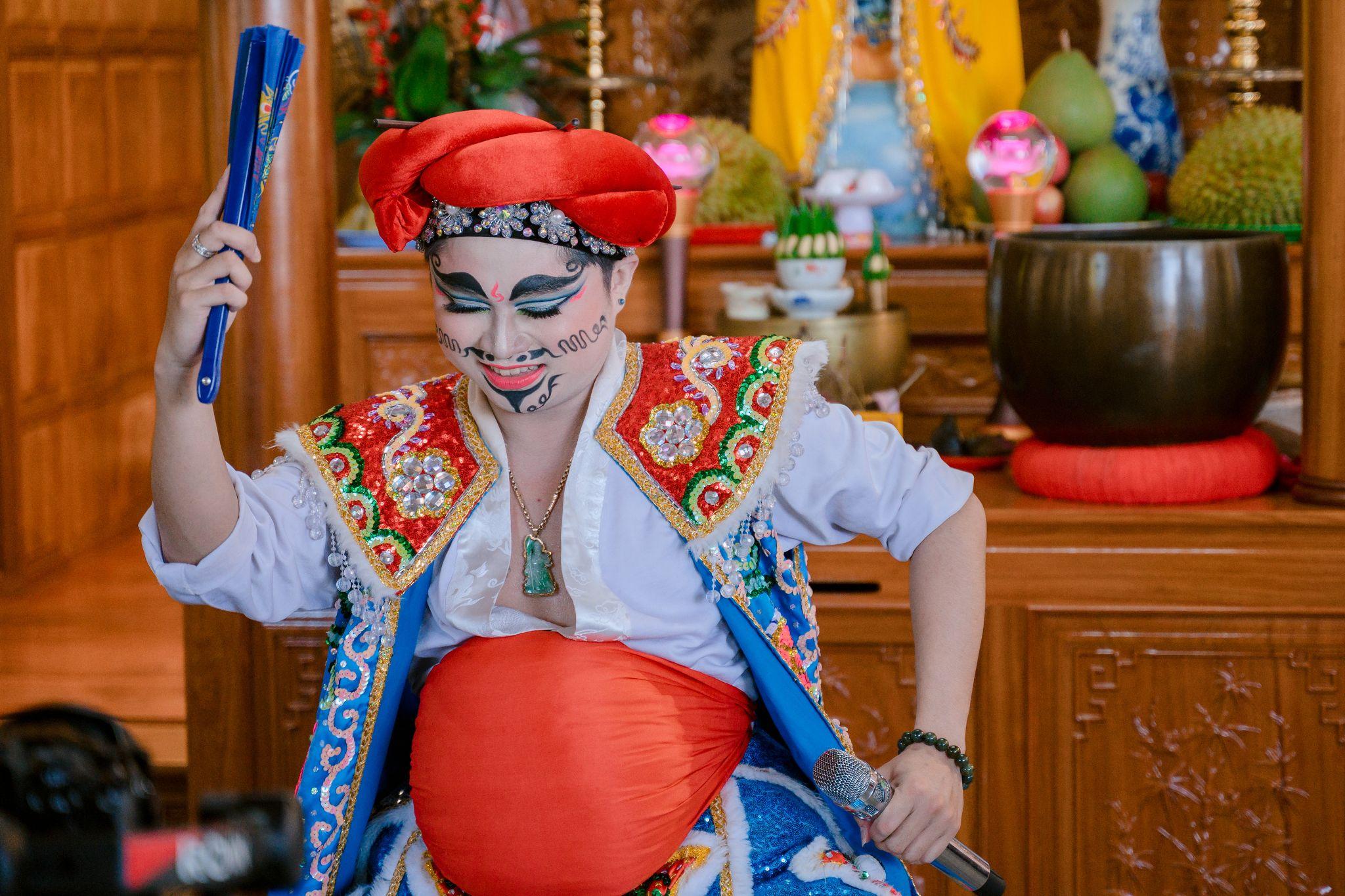 Du khách hào hứng tham dự chợ lá vào các ngày cuối tuần suốt tháng 6 tại núi Bà Đen - 3