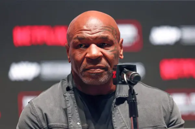 Mike Tyson chia sẻ cách né bị phát hiện doping, Alvarez sắp đấu Crawford - 1
