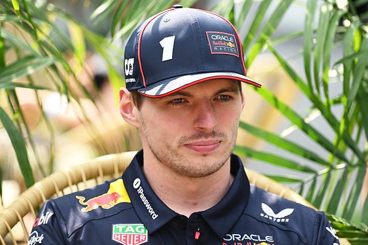 Đua xe F1, Canadian GP: Đối thủ lớn nhất của McLaren gặp nguy - 1