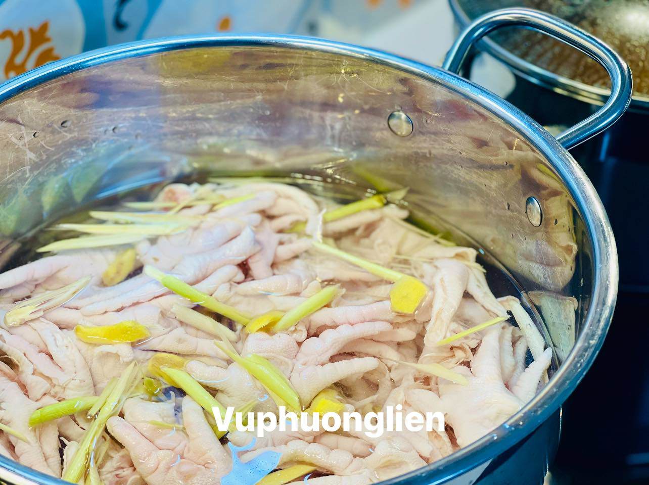 Tự vào bếp làm món nhậu siêu ngon từ bộ phận giá rẻ của con gà - 3