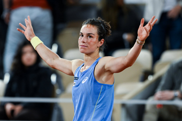 Tài năng trẻ Boisson làm rung chuyển Roland Garros, thua ngay "vòng gửi xe" Wimbledon - 1