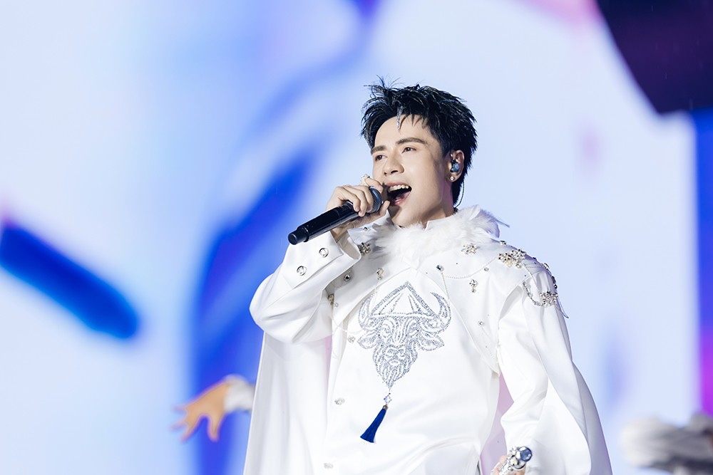 Concert VPBank K-Star Spark In Vietnam thành tâm điểm mạng xã hội - 4