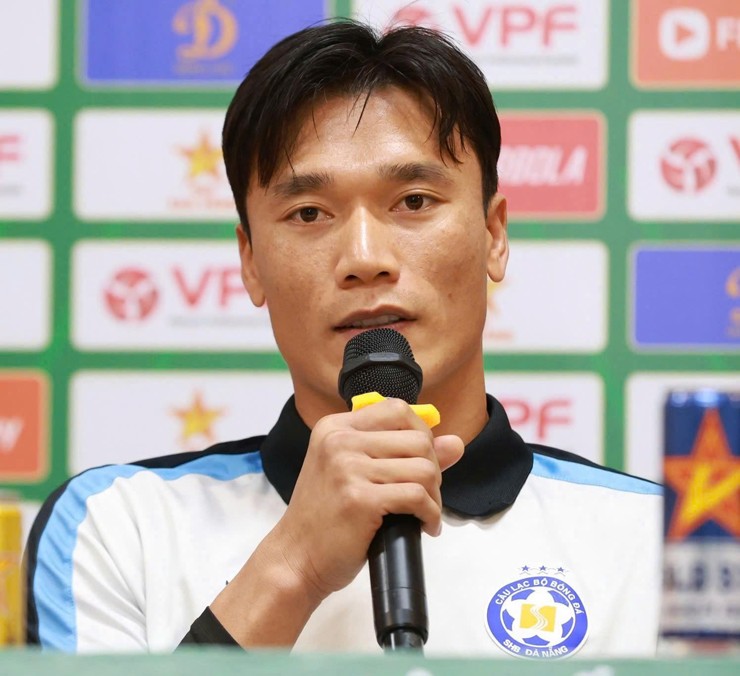 Bùi Tiến Dũng đối đầu Công Phượng, Đà Nẵng - Bình Phước nóng trước play-off dự V-League - 1