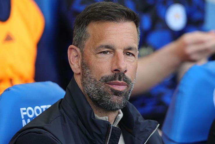 Leicester chính thức sa thải Van Nistelrooy, khép lại giai đoạn tệ bậc nhất lịch sử - 1