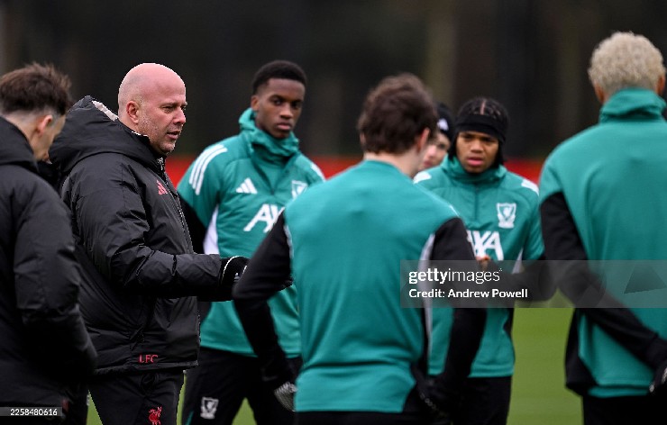 Sau cú sốc Salah, Liverpool lên kế hoạch thanh lọc 5 cái tên lớn - 2