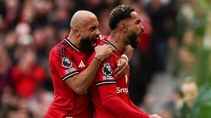 Hàng công MU bùng nổ: "Ngũ hổ tướng" khuấy đảo, dẫn đầu Ngoại hạng Anh - 1