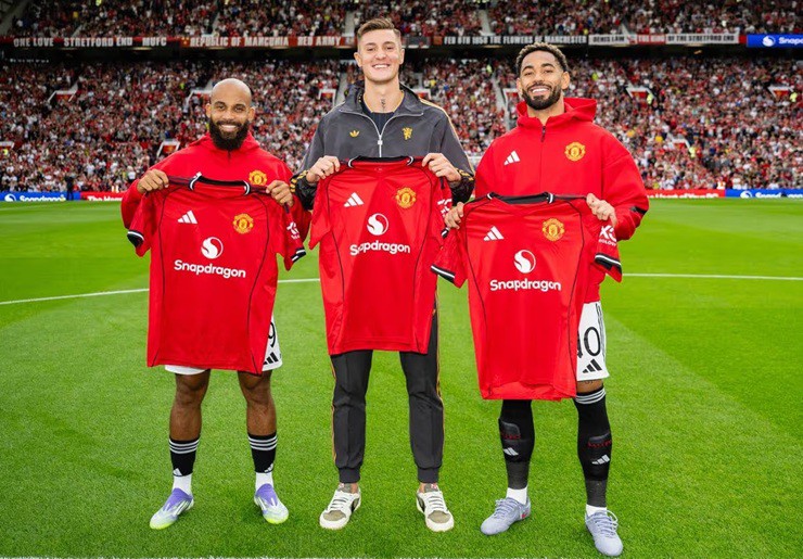 Hàng công MU bùng nổ: "Ngũ hổ tướng" khuấy đảo, dẫn đầu Ngoại hạng Anh - 2