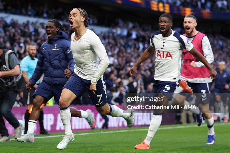 Kết quả bóng đá Tottenham - Brighton: Siêu phẩm, sai lầm & bi kịch phút bù giờ (Ngoại hạng Anh) - 1