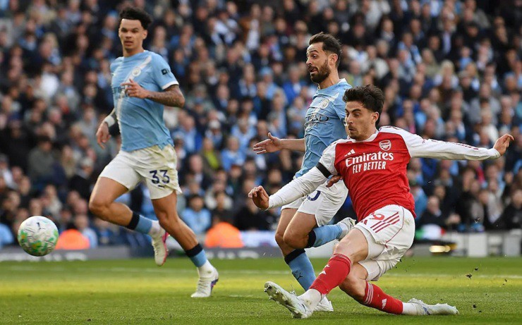 7 lý do Arsenal vẫn sáng cửa vô địch Ngoại hạng Anh sau 22 năm - 2