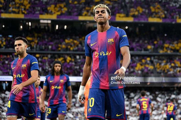 Khốn khổ Yamal: Tuổi 18 gánh cả Barcelona lẫn ĐT Tây Ban Nha, cú quỵ ngã đáng lo - 1