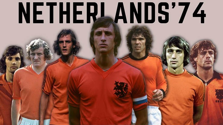 Hà Lan vướng lùm xùm tiệc thác loạn với 2 cô gái khỏa thân, gặp bi kịch ở World Cup 1974 - 1