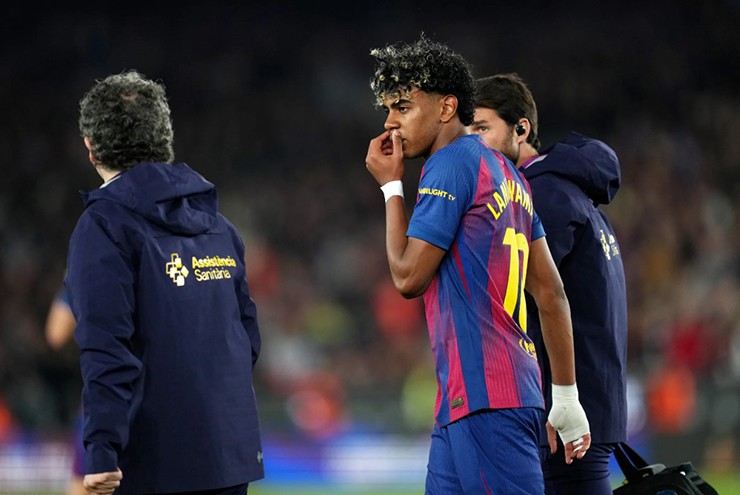 Yamal nghỉ hết mùa: Thống kê gây ngỡ ngàng, ai "đóng thế" đá Siêu kinh điển? - 1