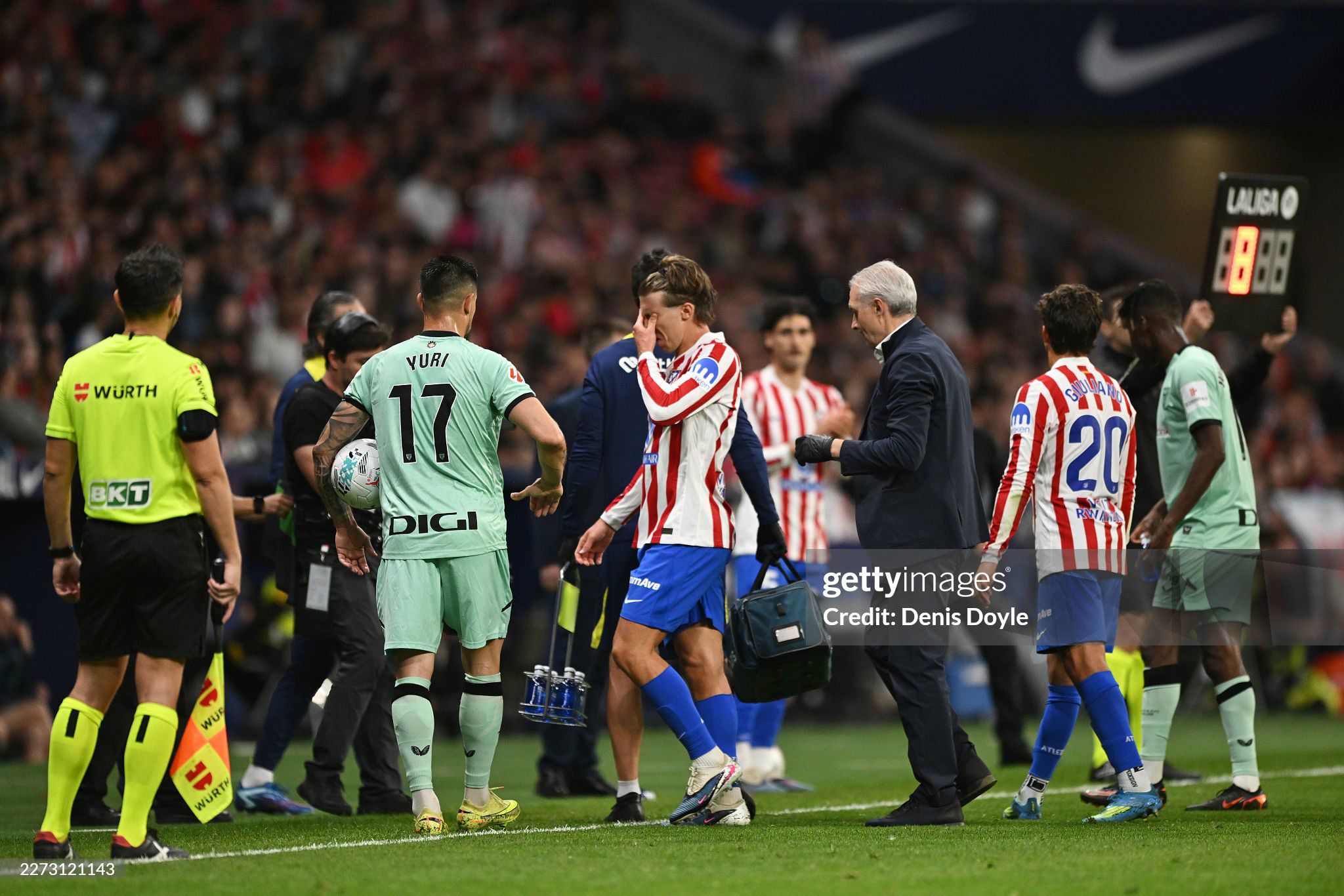Atletico Madrid mất trụ cột trước bán kết Cúp C1, Arsenal chờ hưởng lợi - 2
