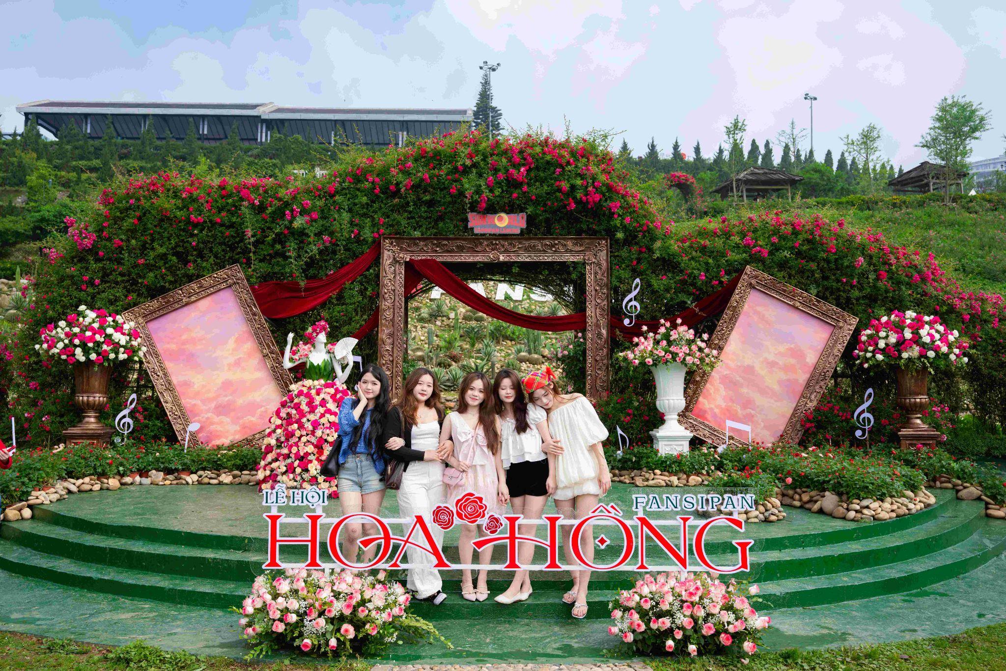 Điểm danh những điểm đến hot nhất trong 2 kỳ nghỉ lễ kéo dài 7 ngày - 1