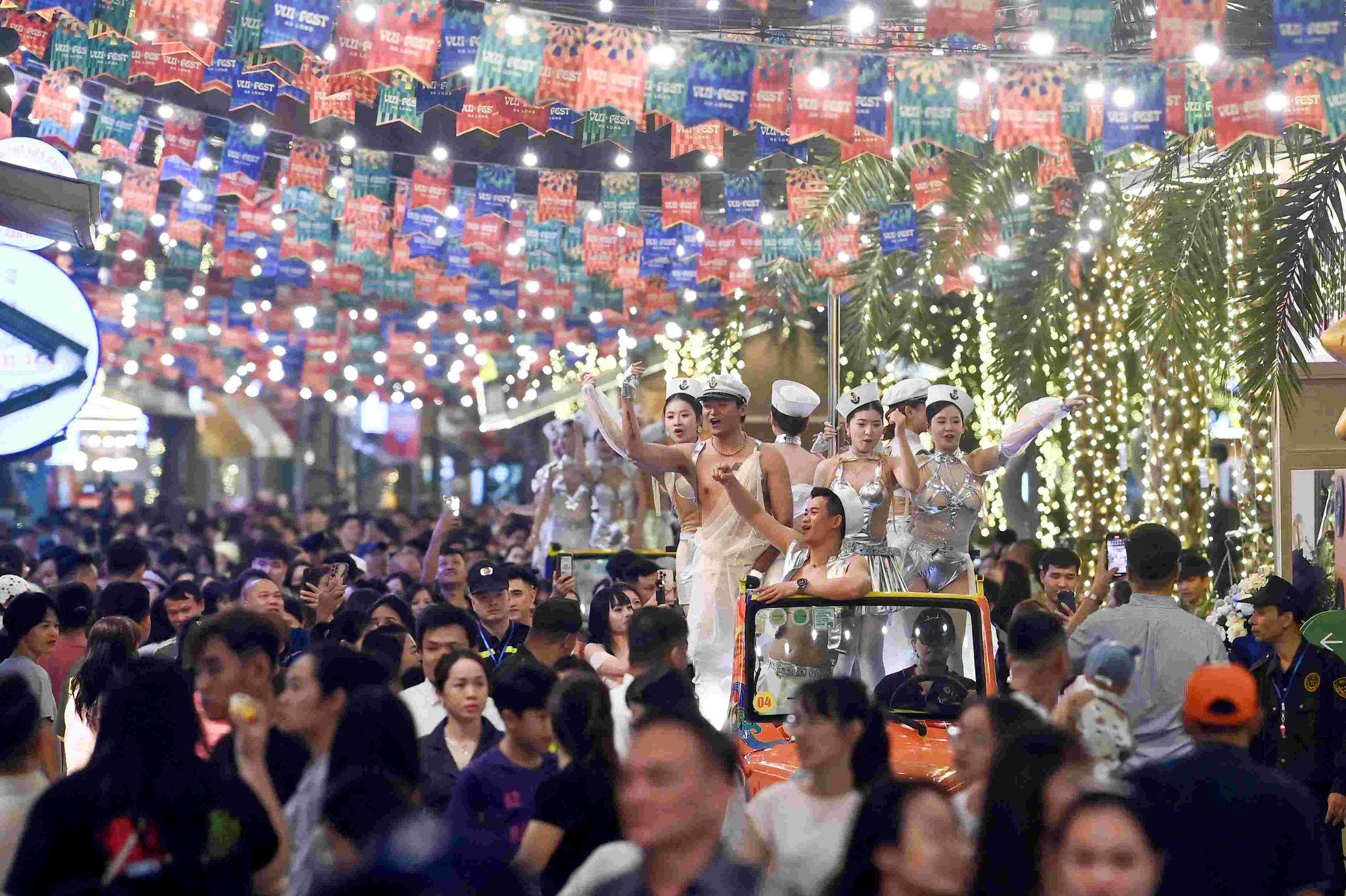 Điểm danh những điểm đến hot nhất trong 2 kỳ nghỉ lễ kéo dài 7 ngày - 4