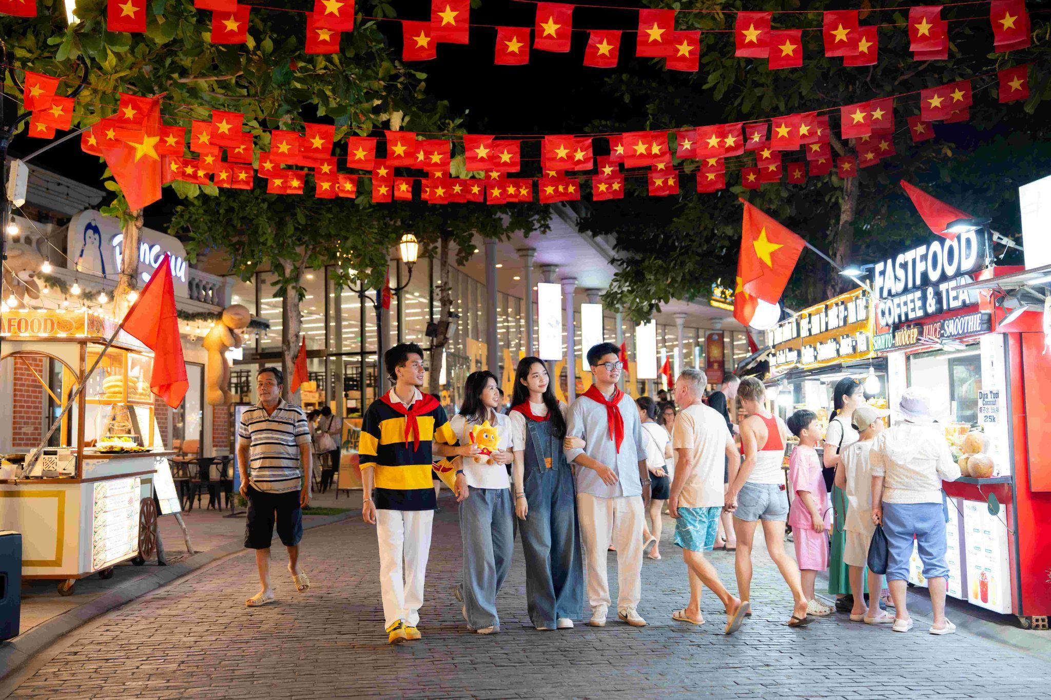 Điểm danh những điểm đến hot nhất trong 2 kỳ nghỉ lễ kéo dài 7 ngày - 11