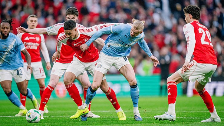 Man City ra yêu sách về lịch thi đấu để đua vô địch, Arsenal phản đối kịch liệt - 2