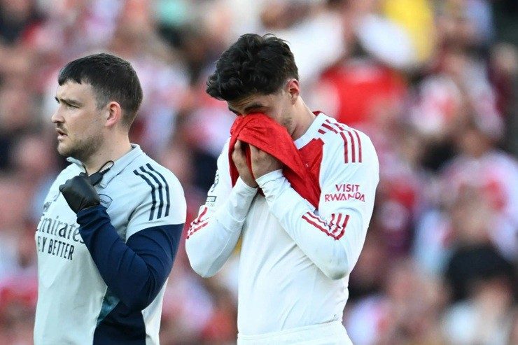 Arsenal bị chấn thương tàn phá: Arteta "cầu cứu", chuyên gia vào cuộc điều tra - 1