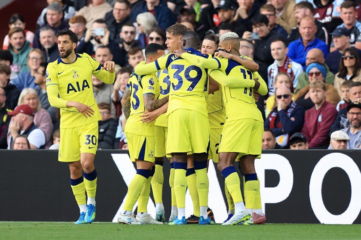 Nóng bảng xếp hạng Ngoại hạng Anh: MU đoạt vé dự Cúp C1, Tottenham thắp hy vọng trụ hạng - 2