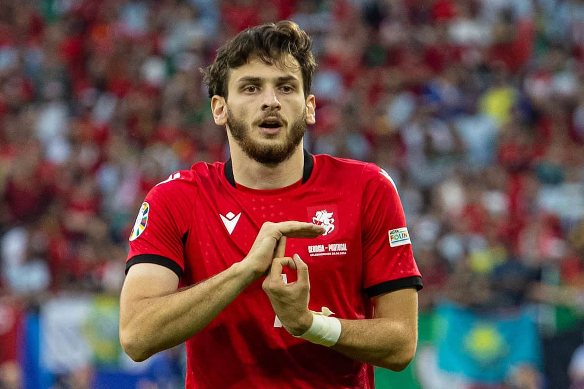Đội hình đắt giá nhất bỏ lỡ World Cup: "Maradona mới" tiếc nuối cùng sao MU - 4