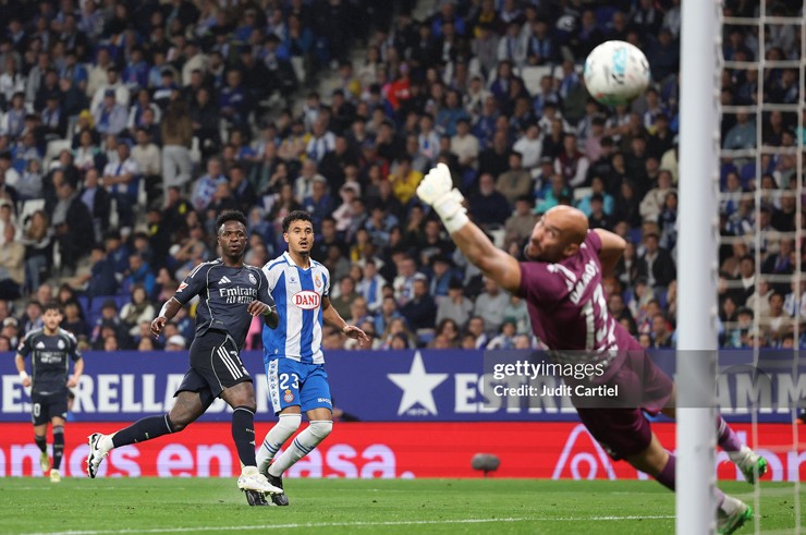 Man City muốn kích hoạt "siêu bom tấn" Vinicius, Real Madrid đối mặt ác mộng - 1