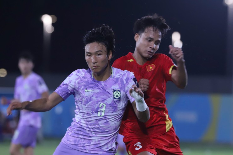 Nóng bảng xếp hạng U17 châu Á: Thua Hàn Quốc, U17 Việt Nam đứng thứ mấy? - 1