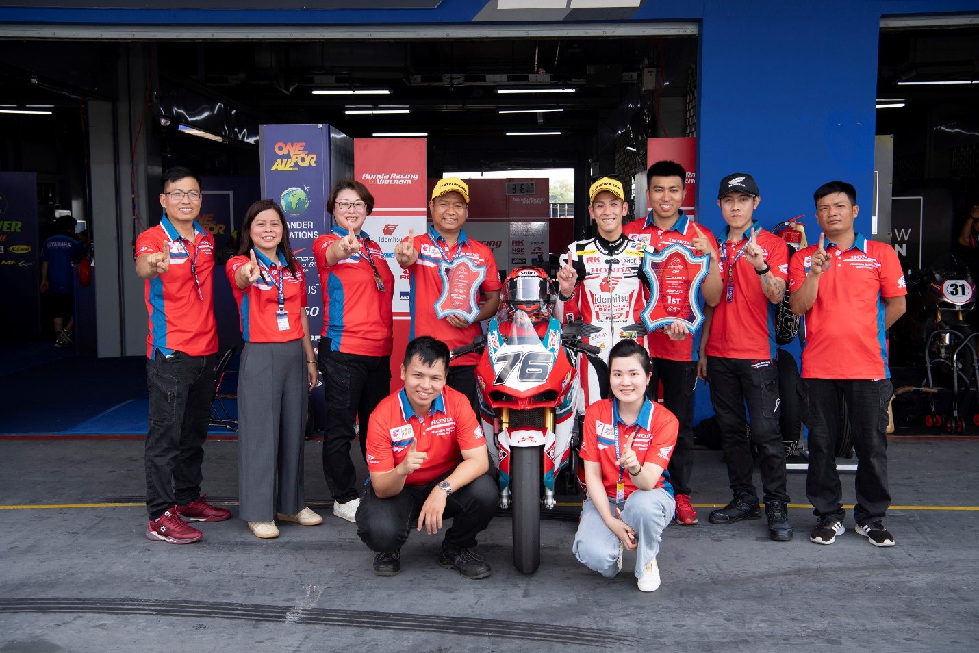 ARRC chặng 2: Honda Racing Vietnam “hâm nóng” bữa tiệc tốc độ tại Chang - 6
