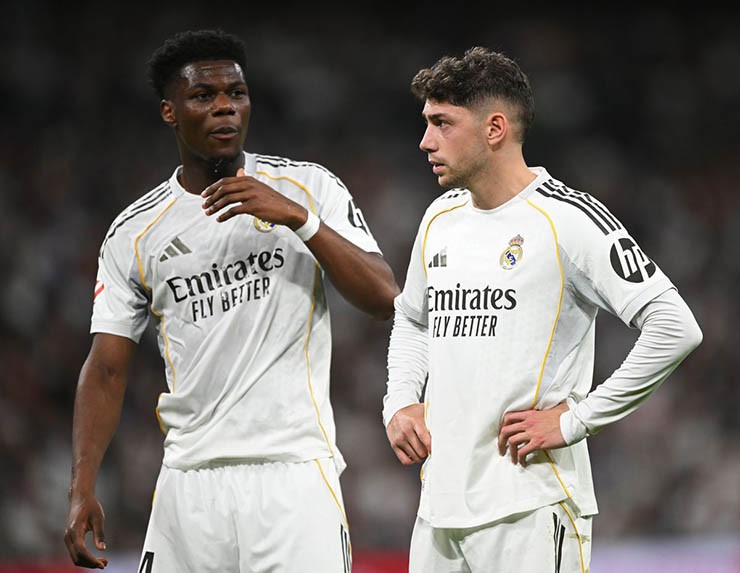 Mourinho vào "biển lửa" ở Real: Canh bạc cuối định nghĩa sự nghiệp "Người đặc biệt" - 2