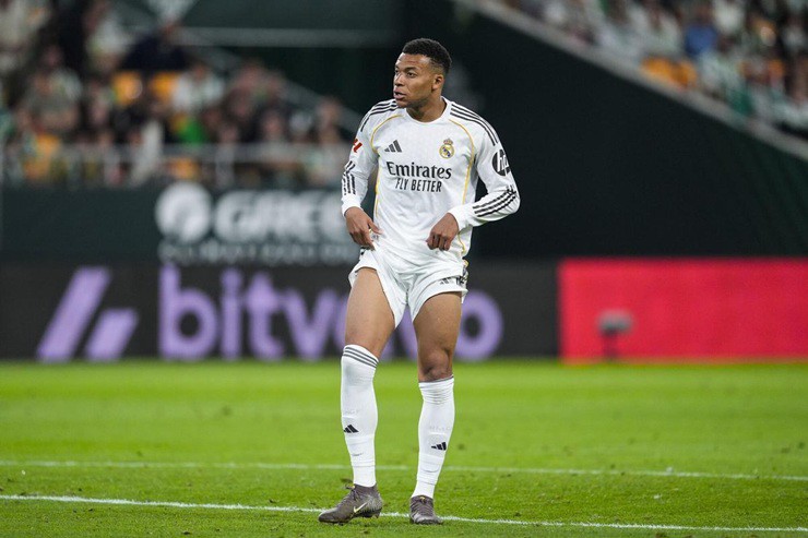 Tin mới nhất bóng đá sáng 19/5: Real Madrid cảnh báo Mbappe - 1