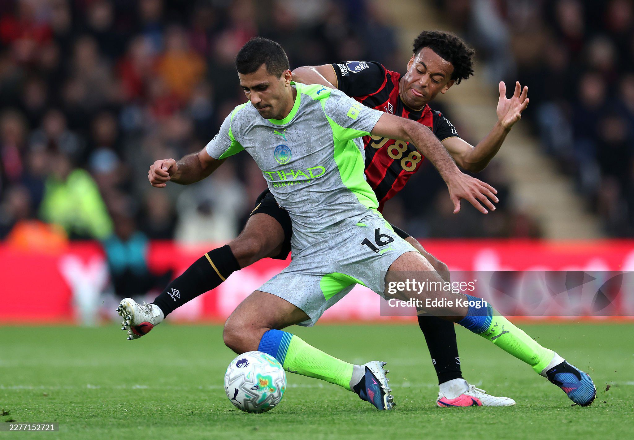Nóng bảng xếp hạng NHA: Man City hòa Bournemouth, Arsenal chính thức vô địch - 1