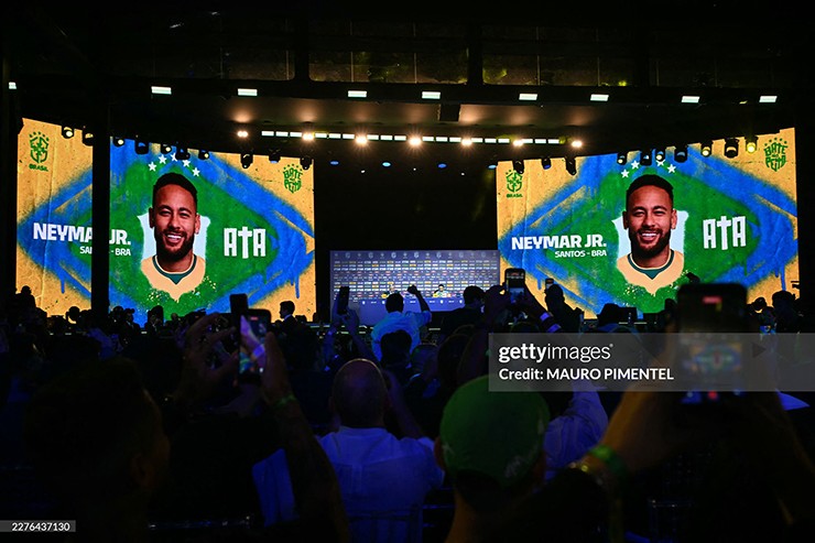 Neymar trở lại tuyển Brazil gây bão: Casemiro vận động, Ancelotti chịu áp lực lớn - 1