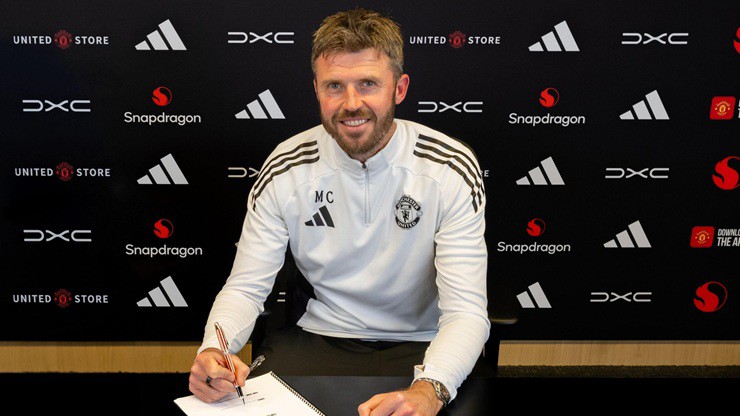 MU đặt cược vào Carrick: Sứ mệnh tìm lại ngai vàng Ngoại hạng Anh - 1